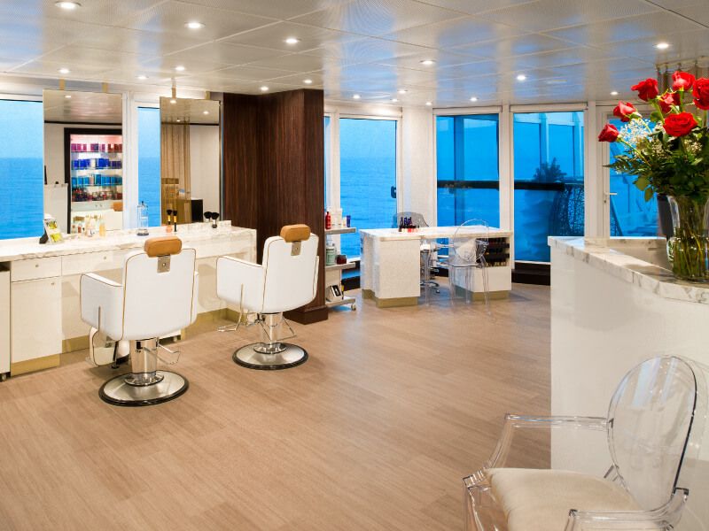 Salon de coiffure du bateau de croisière Azamara Journey