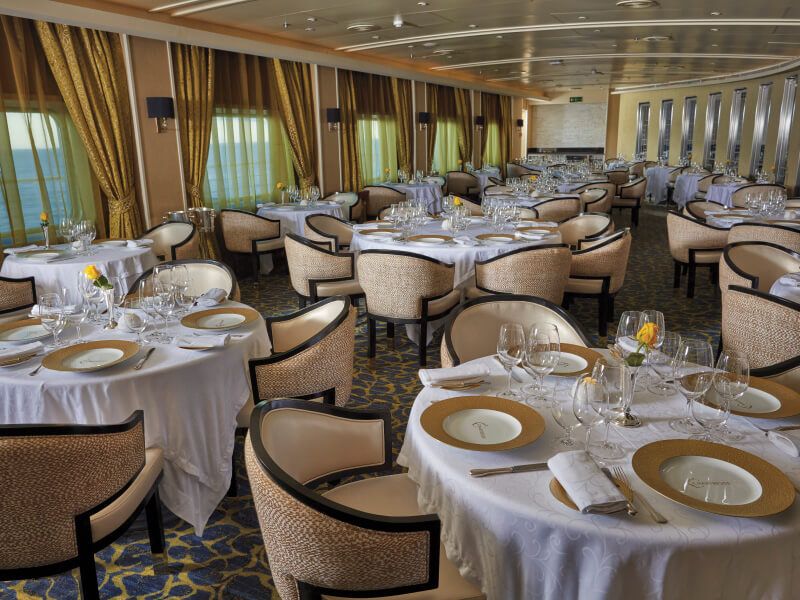 Restaurant  La Chartreuse du bateau de croisière Seven Seas Voyager
