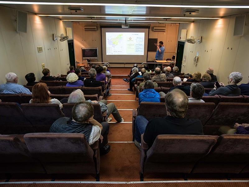 Auditorium à bord du Kapitan Khlebnikov